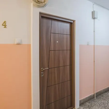 Apartman Renta Stan Odmor Podgorica