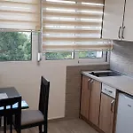 شقة Renta Stan Odmor بودغوريتْسا